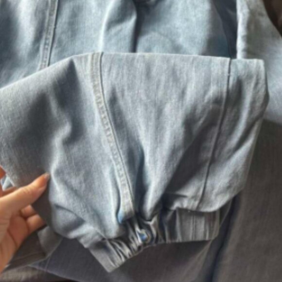 NEW Blue light wash balloon baggy jeans - Picture 4 of 4